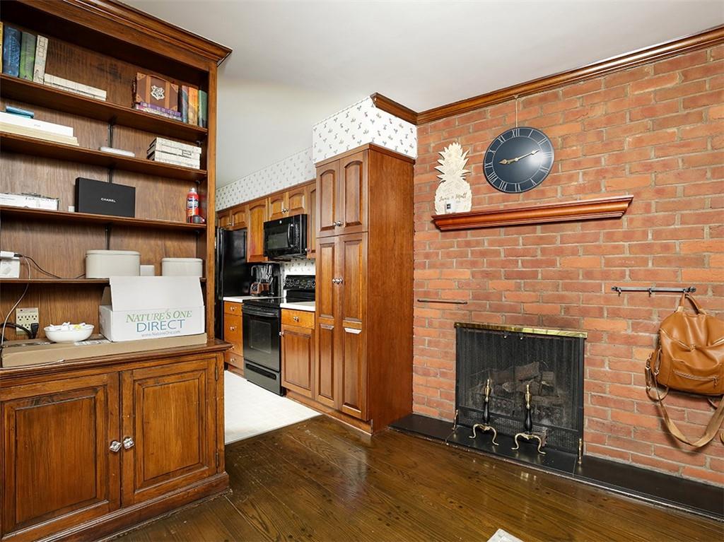 205 Field Club Road Pittsburgh, PA 15238 - Photo 11 of 25 Gallery Image 11