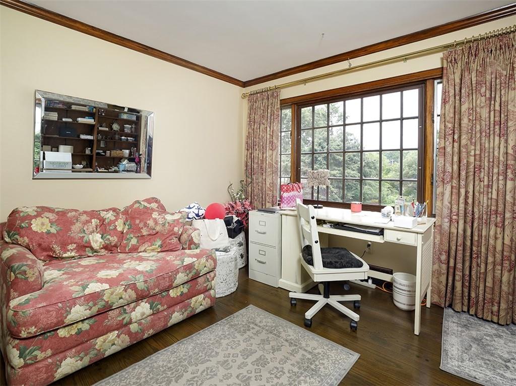 205 Field Club Road Pittsburgh, PA 15238 - Photo 15 of 25 Gallery Image 15