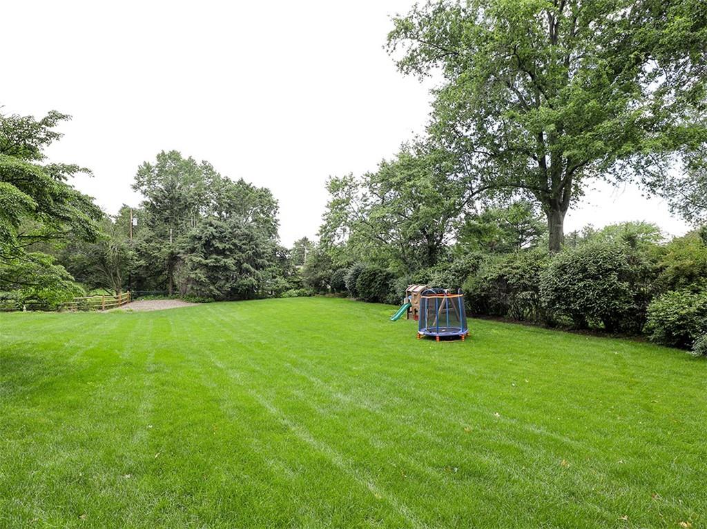 205 Field Club Road Pittsburgh, PA 15238 - Photo 22 of 25 Gallery Image 22