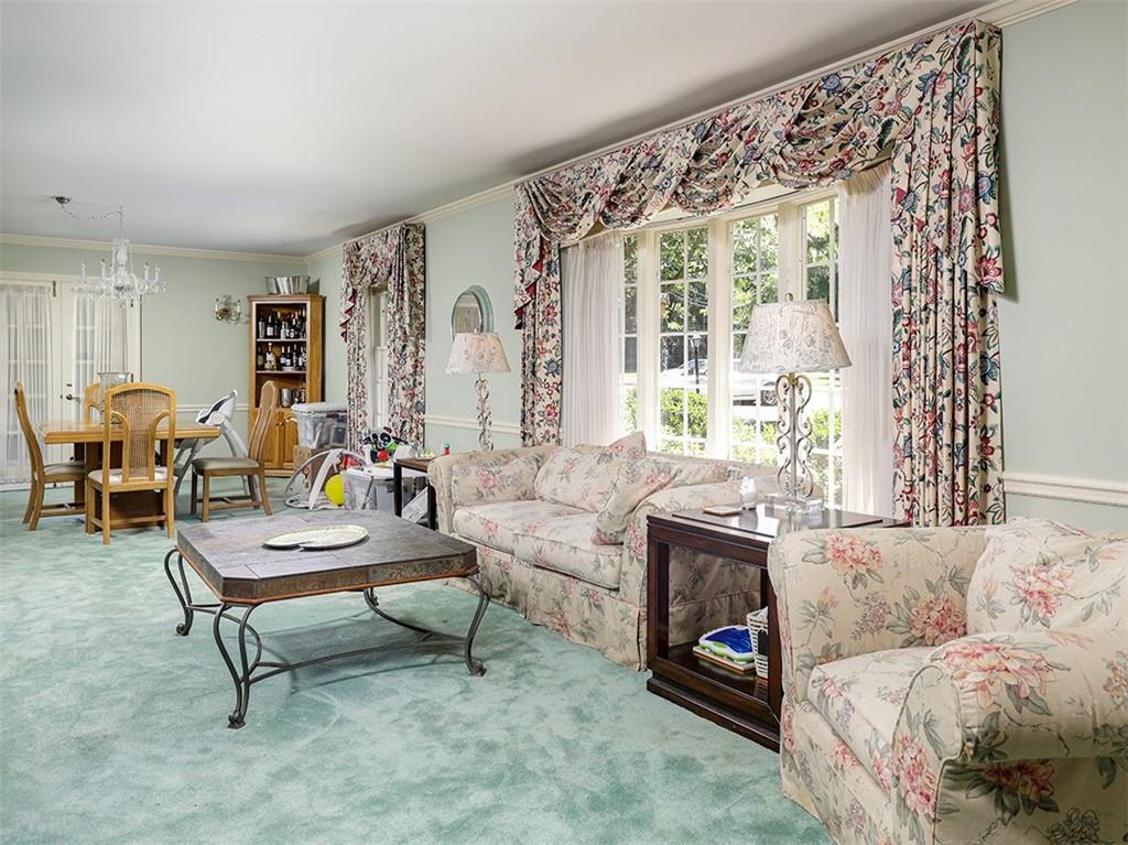 205 Field Club Road Pittsburgh, PA 15238 - Photo 4 of 25 Gallery Image 4