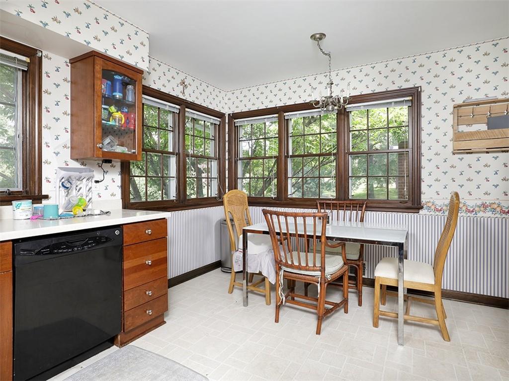 205 Field Club Road Pittsburgh, PA 15238 - Photo 8 of 25 Gallery Image 8