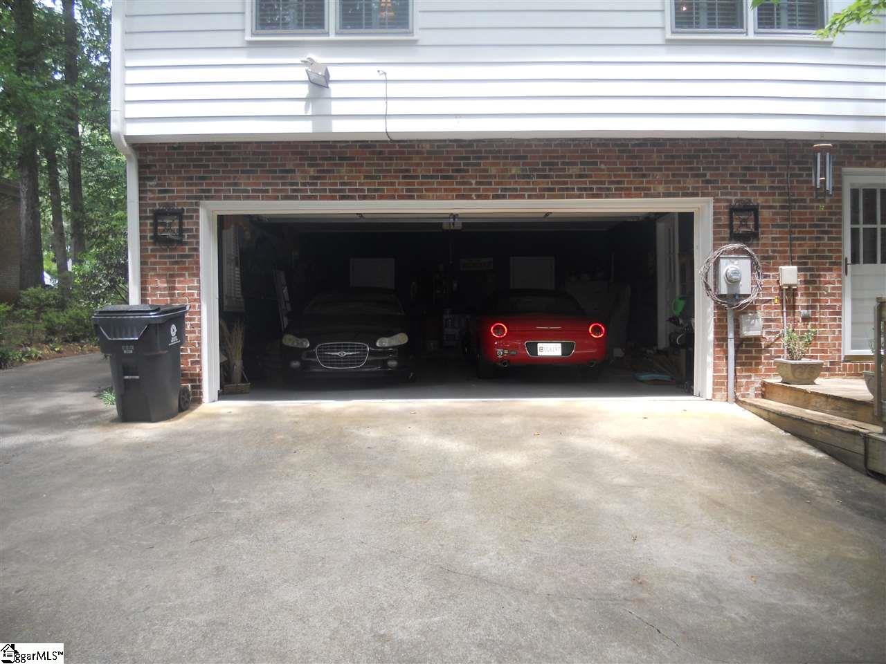 12 Hunting Hollow Road Greenville, SC 29615 - Photo 17 of 27 Gallery Image 17