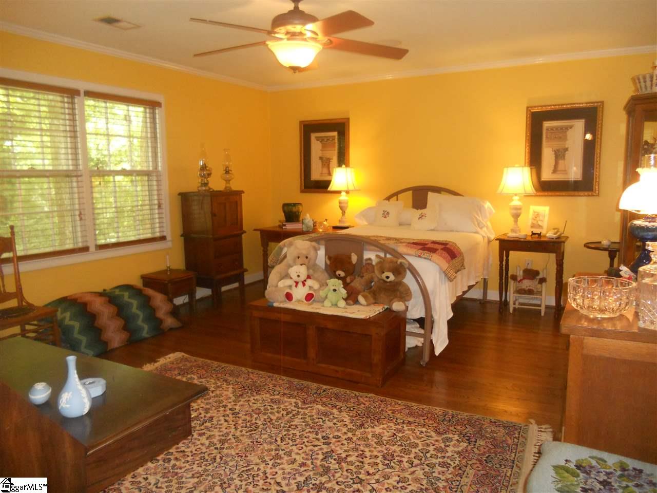 12 Hunting Hollow Road Greenville, SC 29615 - Photo 22 of 27 Gallery Image 22