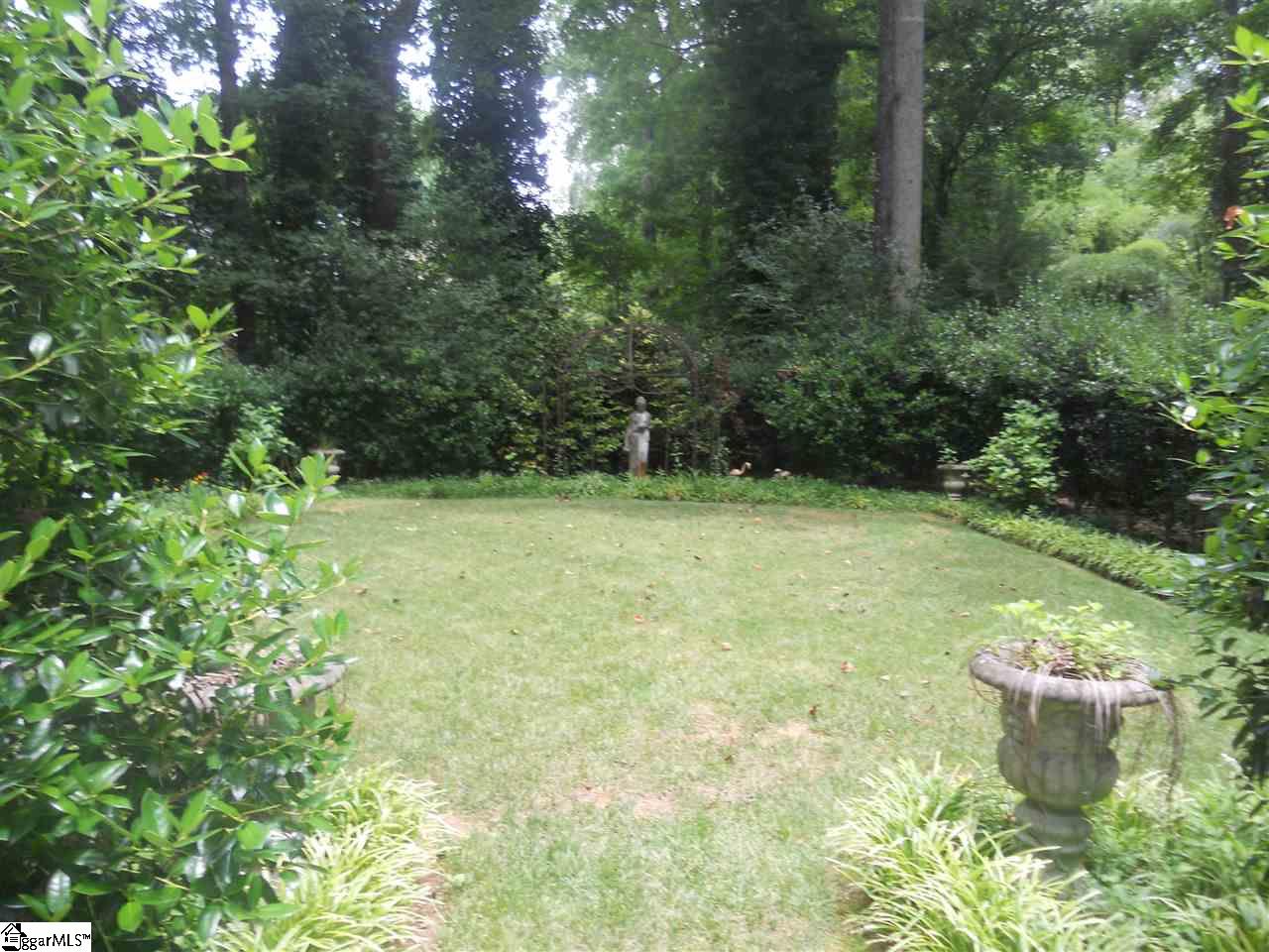 12 Hunting Hollow Road Greenville, SC 29615 - Photo 26 of 27 Gallery Image 26