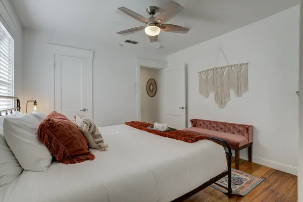 $305,000 | 2704 32nd Street, Lubbock, TX 79410