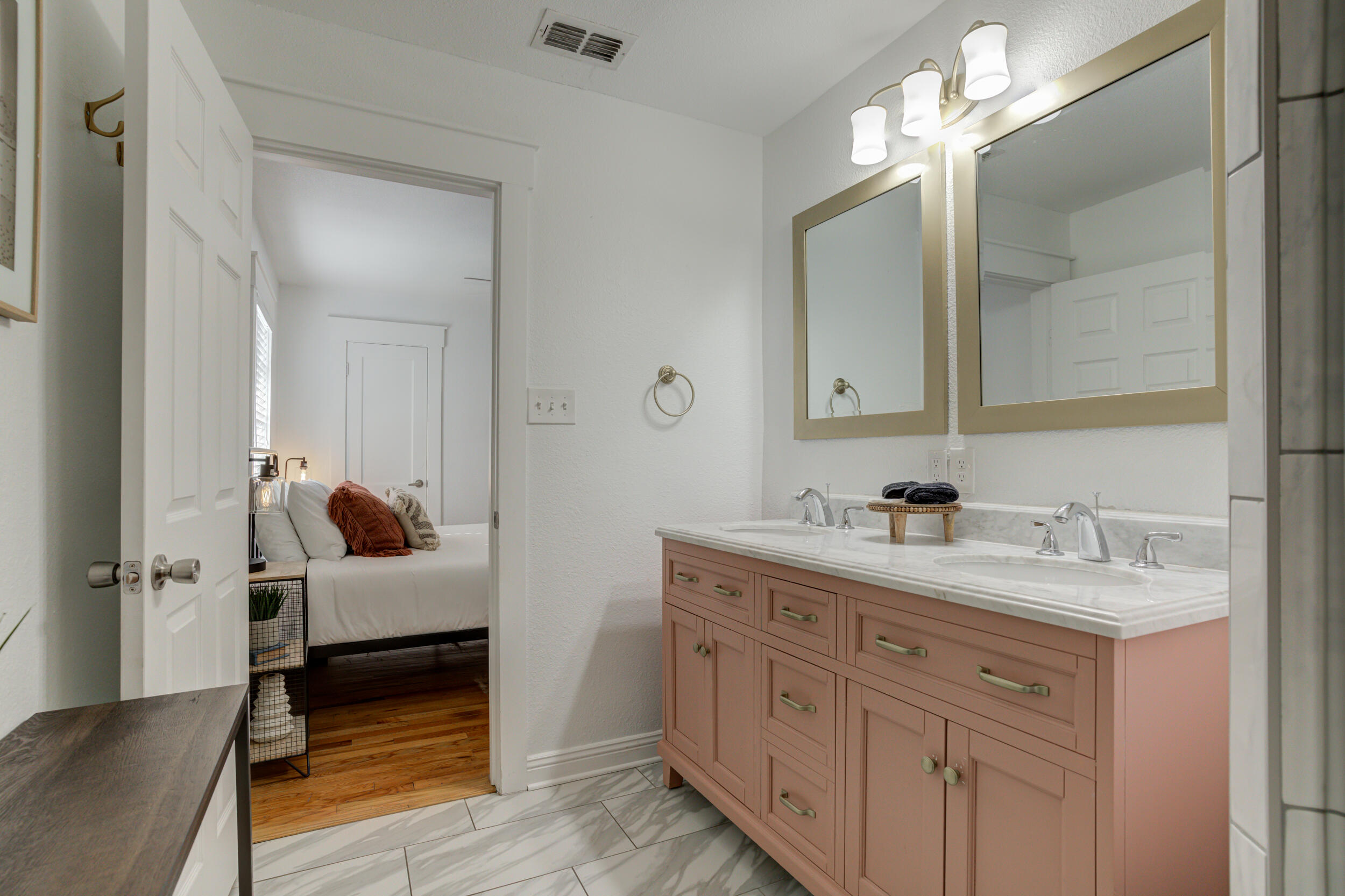 2704 32nd Street Lubbock, TX 79410 - Photo 30 of 51 DSC03722_3_4_5_6