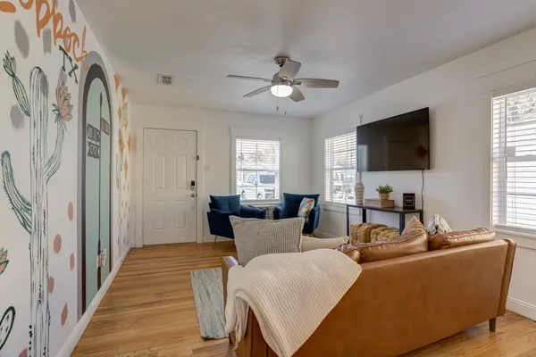 $305,000 | 2704 32nd Street, Lubbock, TX 79410