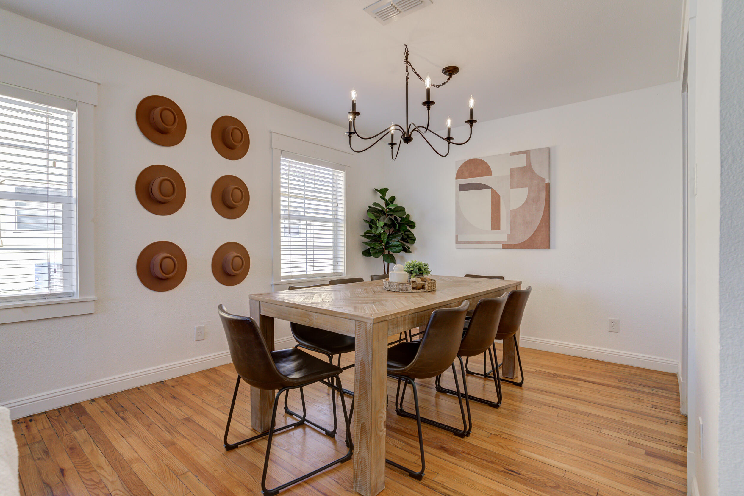 2704 32nd Street Lubbock, TX 79410 - Photo 8 of 51 11