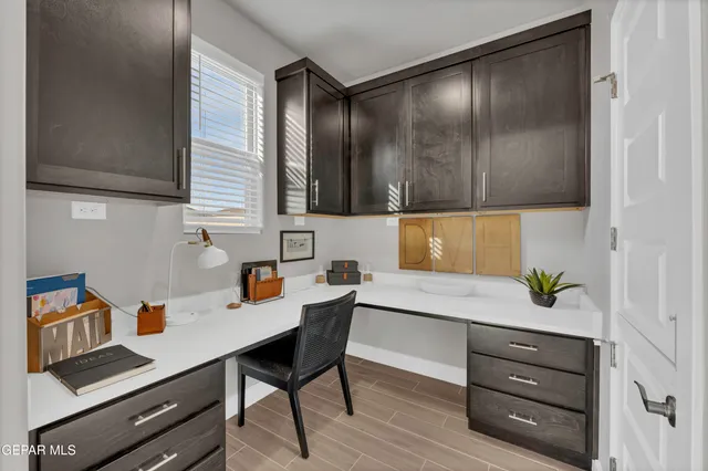 a view of livingroom with hardwood