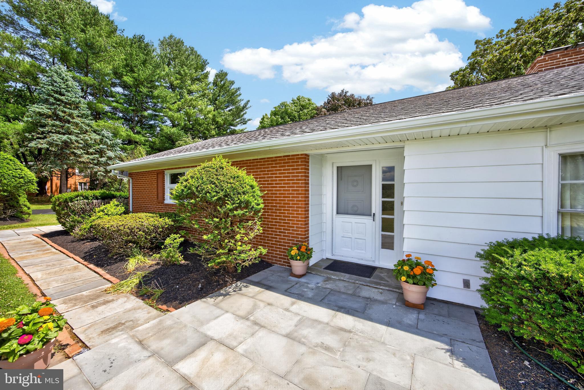 555 Country Club Road Coatesville, PA 19320 - Photo 12 of 49