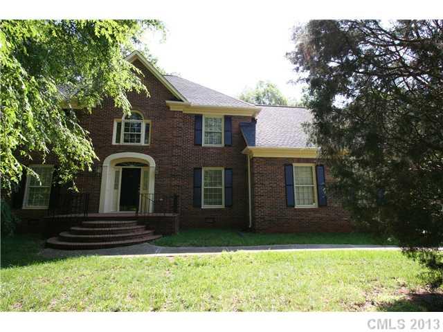 2314 Kilkenney Hill Road Matthews, NC 28105 - Photo 1 of 16 Gallery Image 1