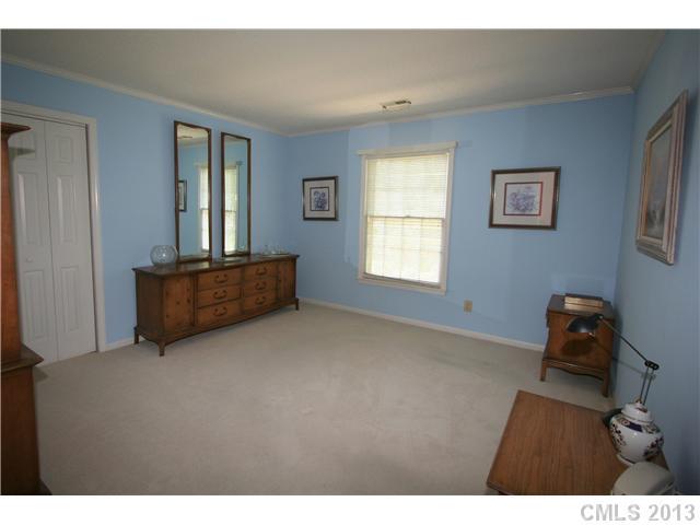 2314 Kilkenney Hill Road Matthews, NC 28105 - Photo 11 of 16 Gallery Image 11