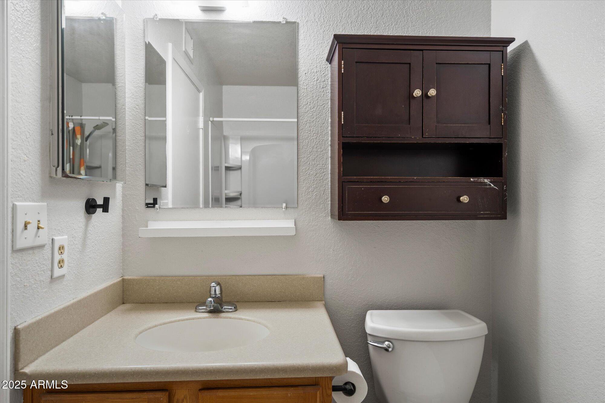7977 West Wacker Road, Unit 220 Peoria, AZ 85381 - Photo 11 of 21 16-86390535