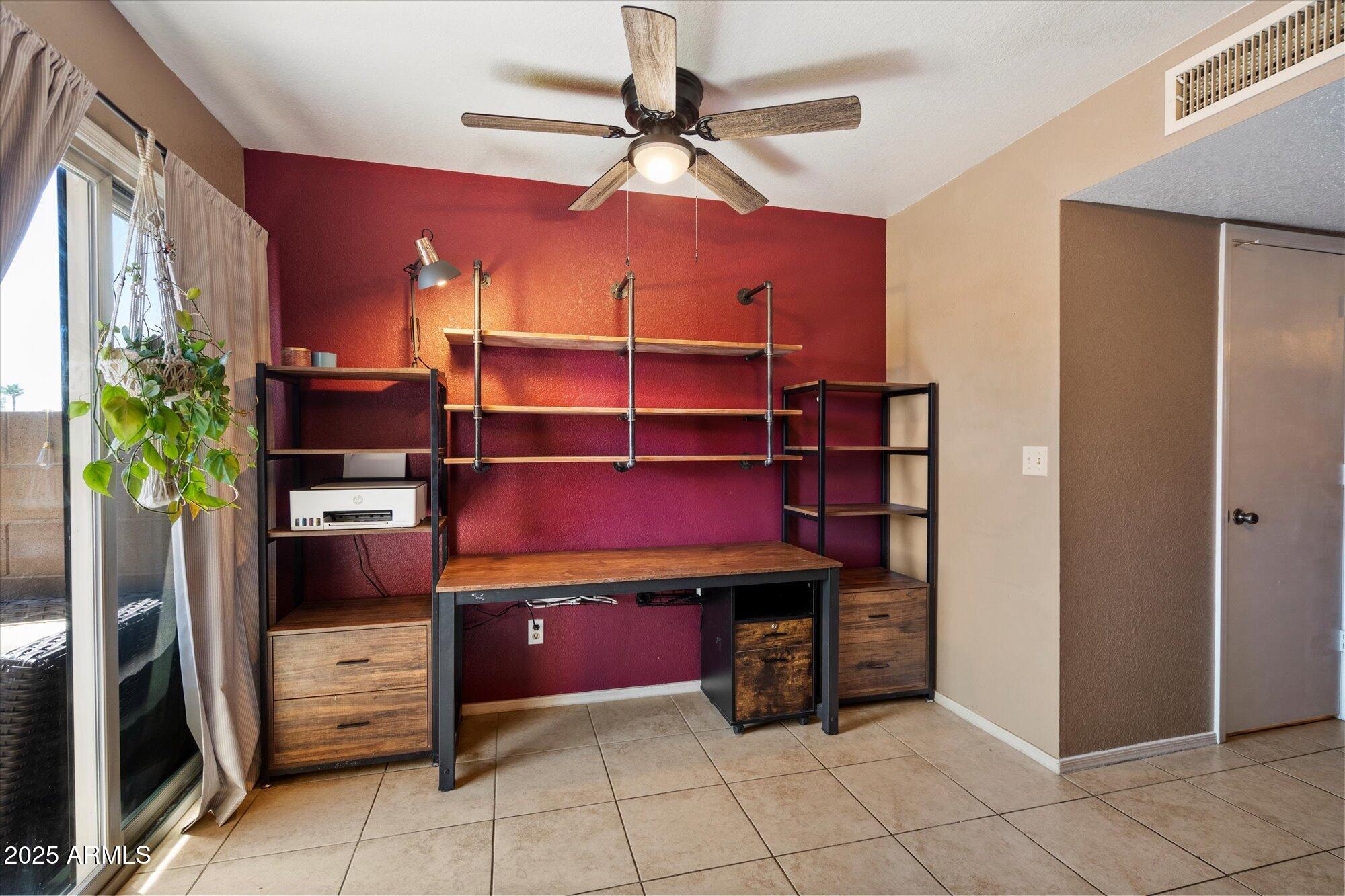 7977 West Wacker Road, Unit 220 Peoria, AZ 85381 - Photo 8 of 21 05-86390616