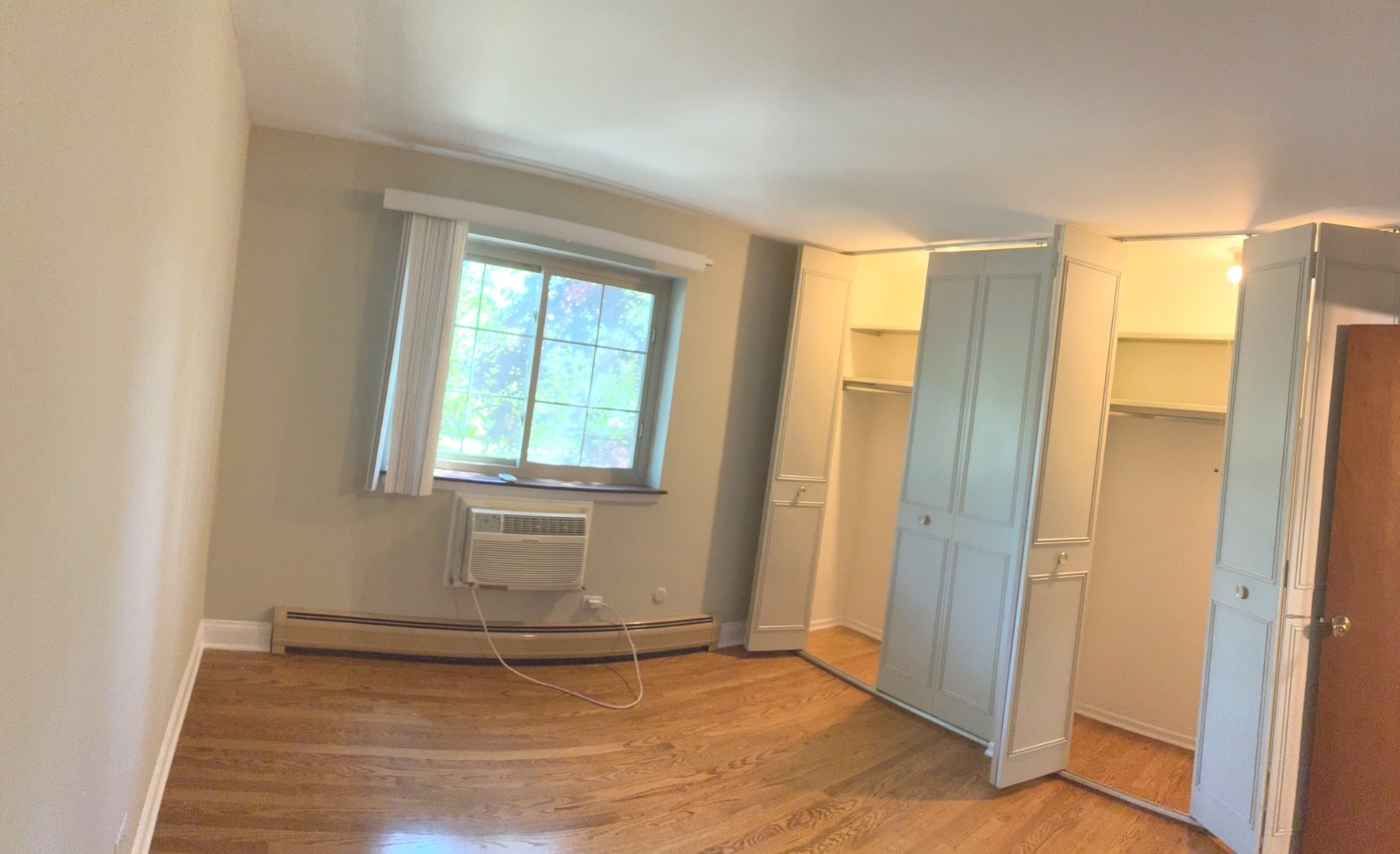 6300 West Irving Park Road, Unit 206 Chicago, IL 60634 - Photo 7 of 9