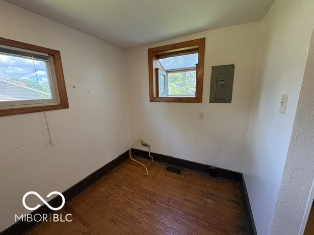 321 West Jay Street Dunkirk, IN 47336 - Photo 21 of 33