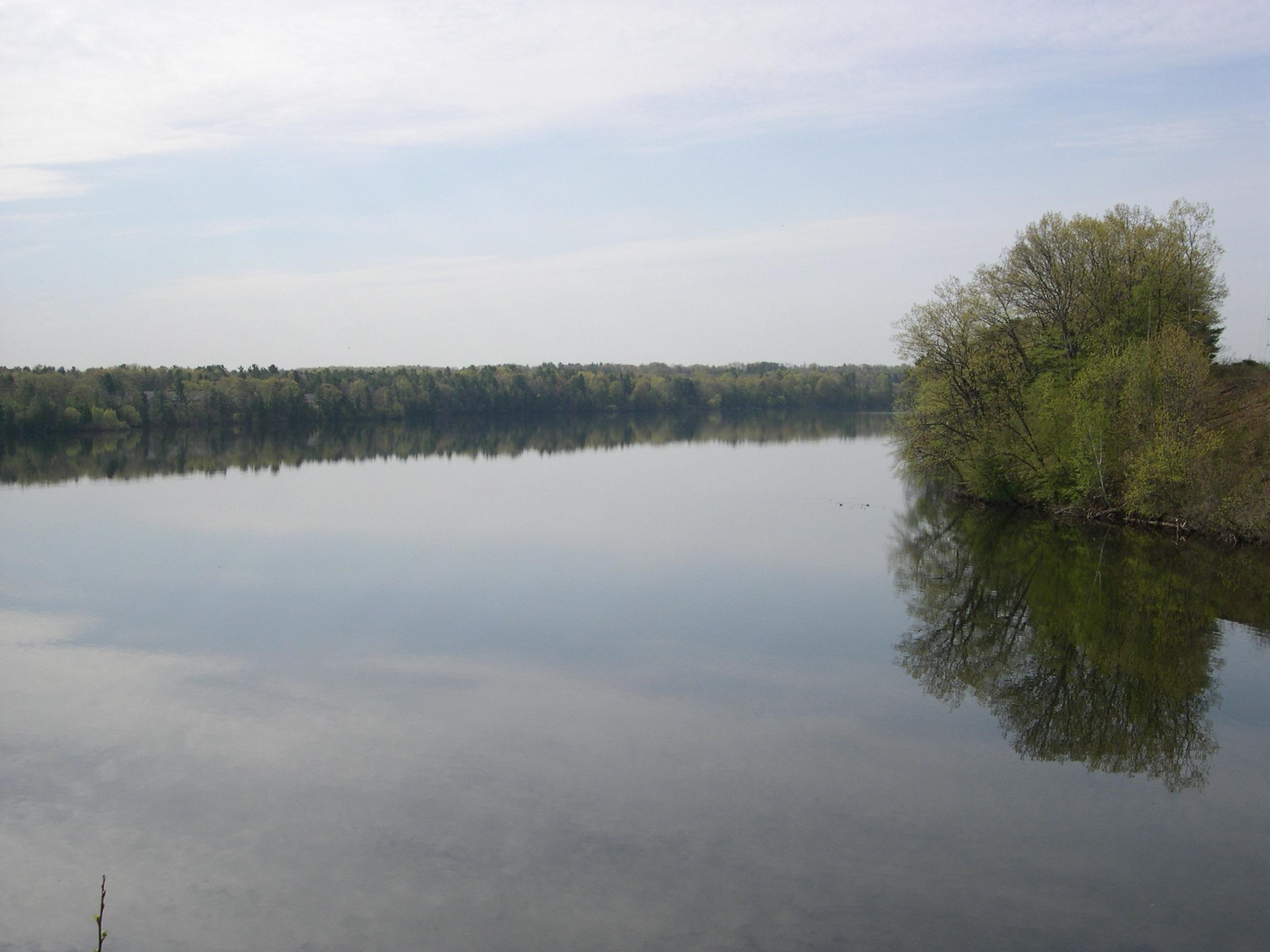 1581 Edgewater Ridge Traverse City, MI 49684 - Photo 2 of 19 1914245-1.JPG