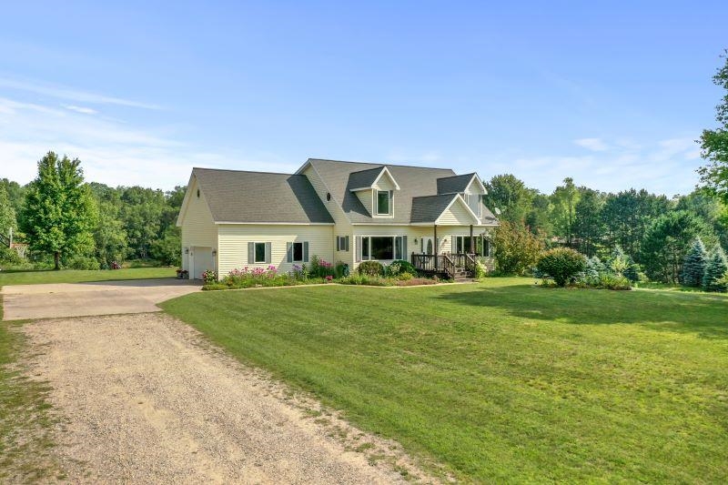 5637 East 46 Road Cadillac, MI 49601 - Photo 6 of 93 1914500-5.JPG