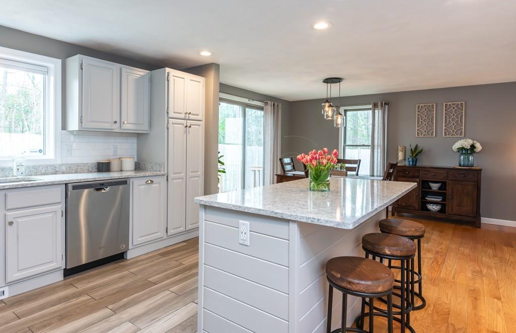 33 C Andrews Farm Road Boxford, MA 01921 - Photo 8 of 32