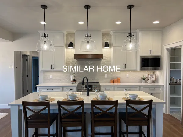 $699,900 | N8864 Galway Lane, Menasha, WI 54952