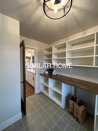 $699,900 | N8864 Galway Lane, Menasha, WI 54952