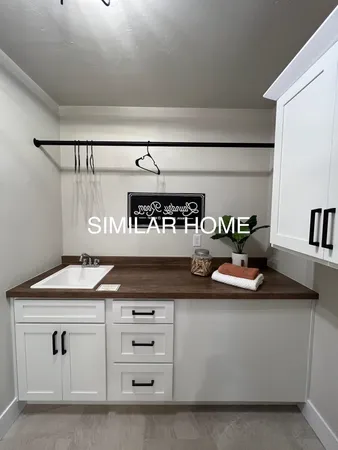 $699,900 | N8864 Galway Lane, Menasha, WI 54952