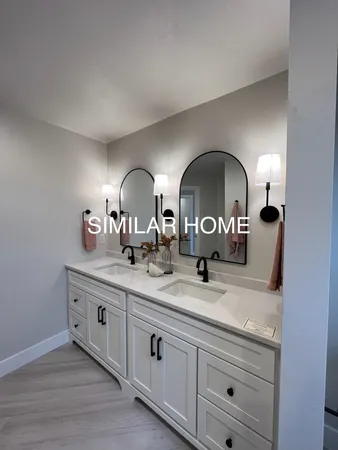 $699,900 | N8864 Galway Lane, Menasha, WI 54952