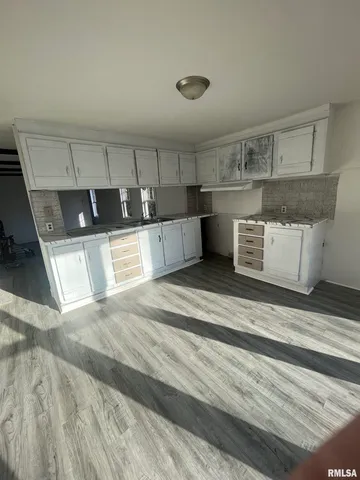 $18,500 | 3401 Ridge Avenue, Unit 20, Springfield, IL 62702