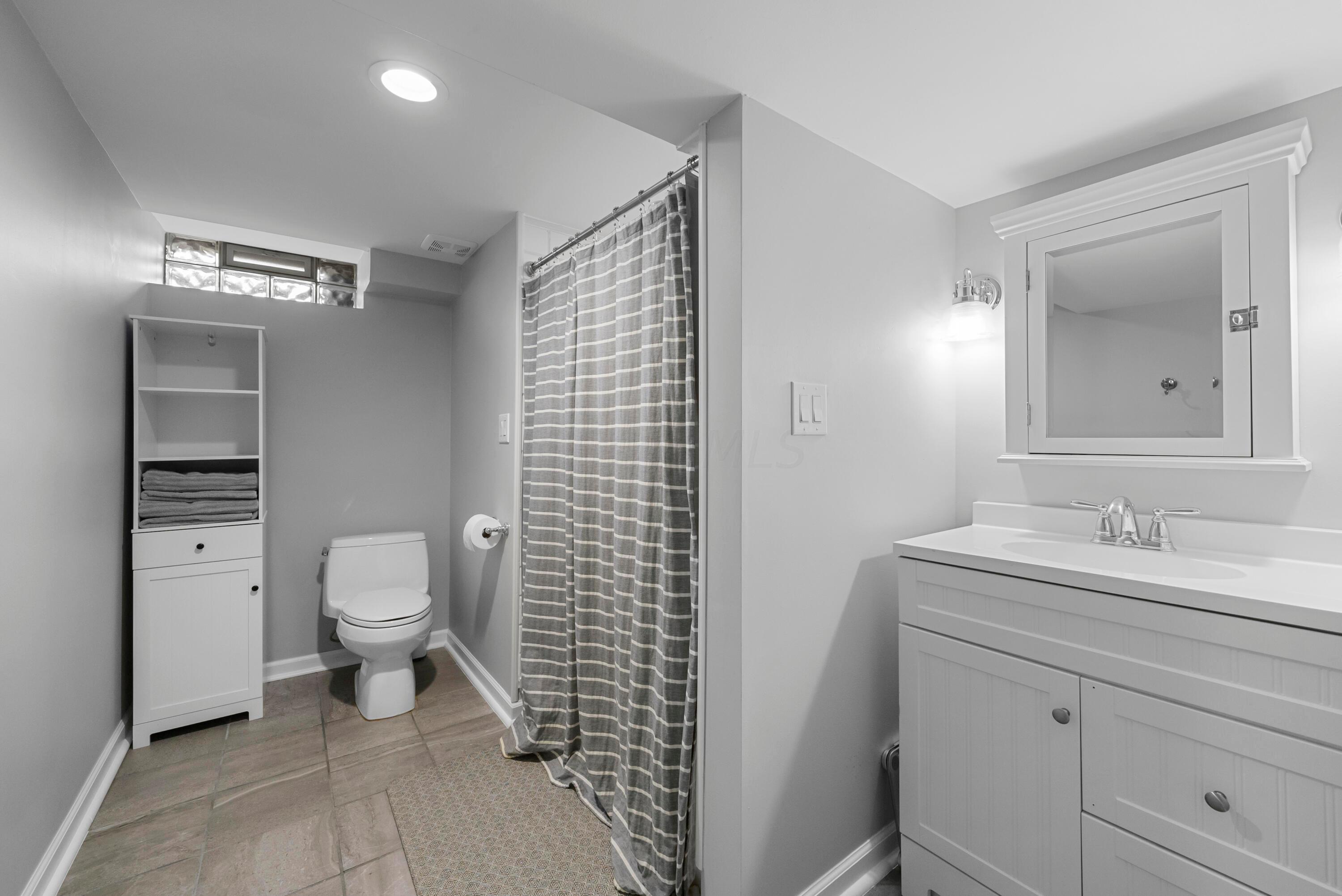 2731 Cranford Road Columbus, OH 43221 - Photo 35 of 41 Full Bath - Basement