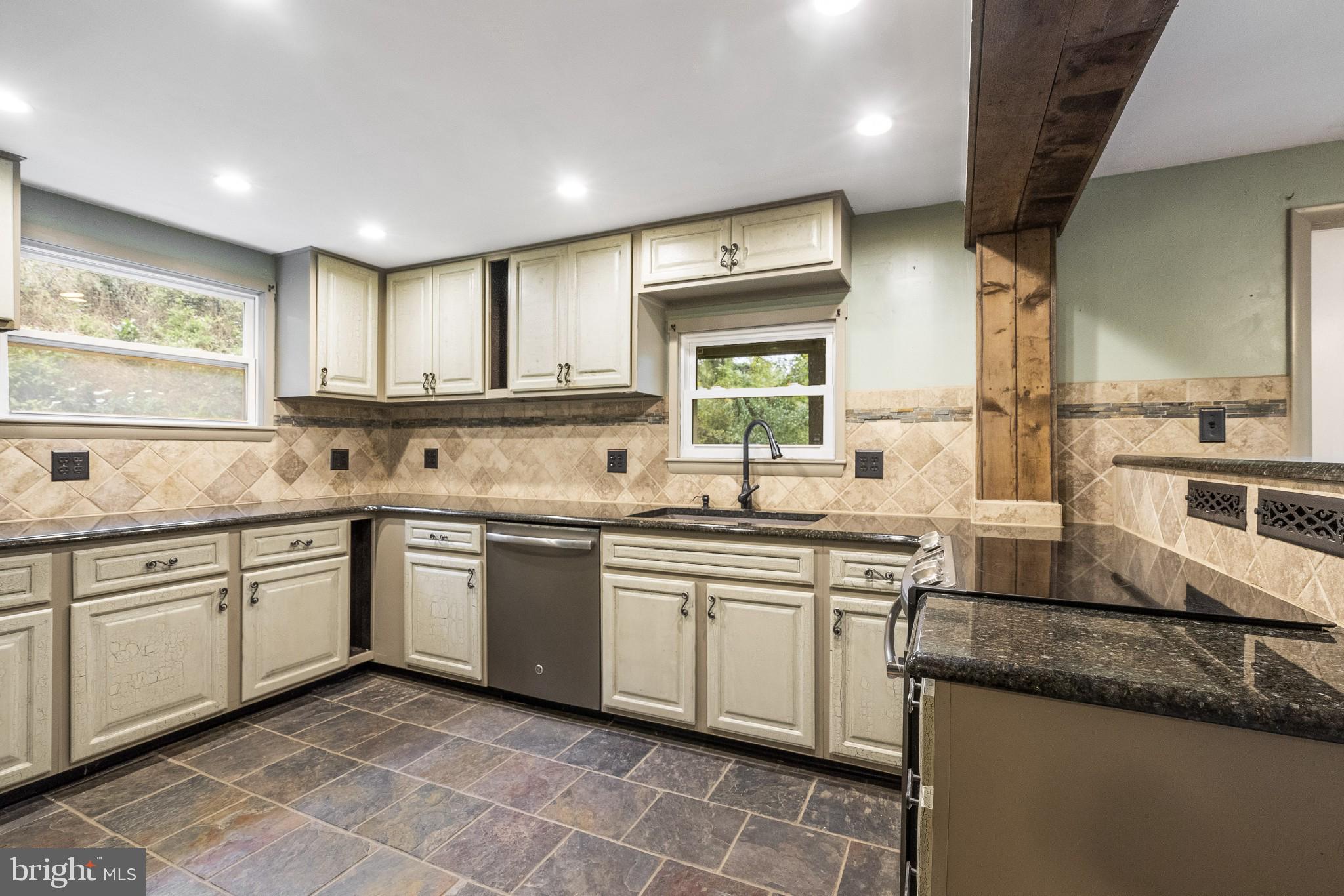1010 Sugars Bridge Road West Chester, PA 19380 - Photo 7 of 31 Gallery Image 7