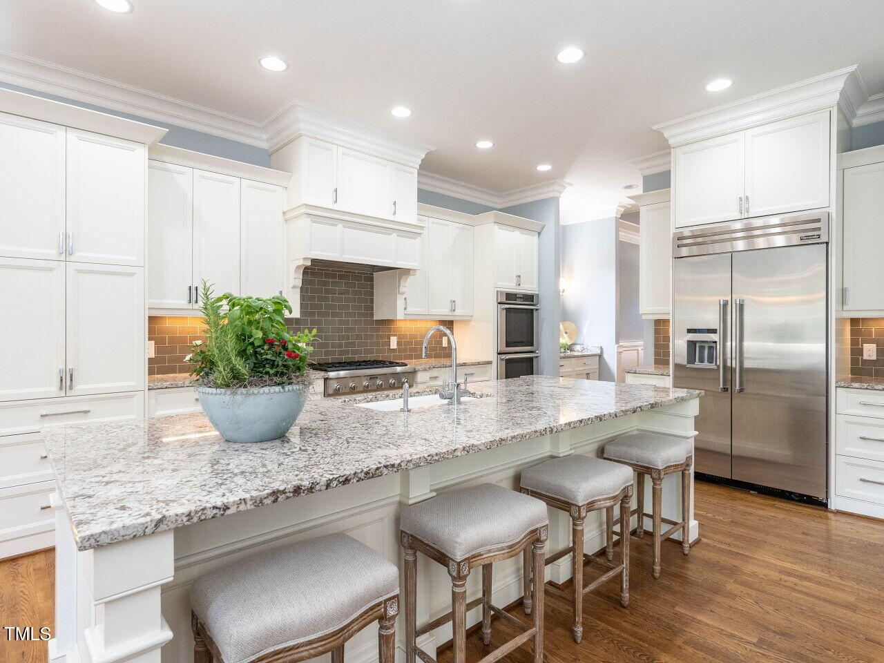2610 St Marys Street Raleigh, NC 27609 - Photo 20 of 43 020-1280x960-kitchen