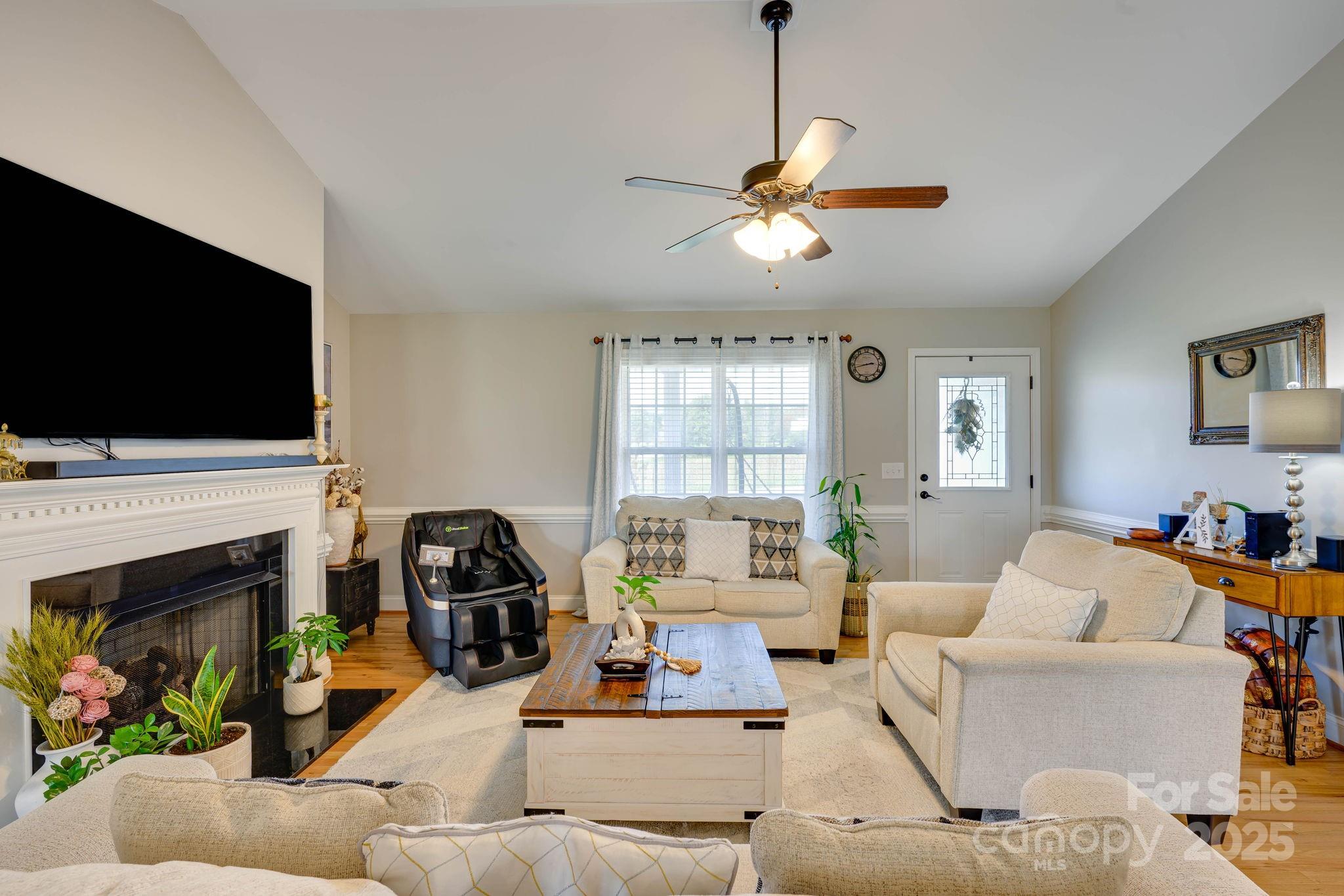 1369 Landsdowne Drive Conover, NC 28613 - Photo 11 of 30