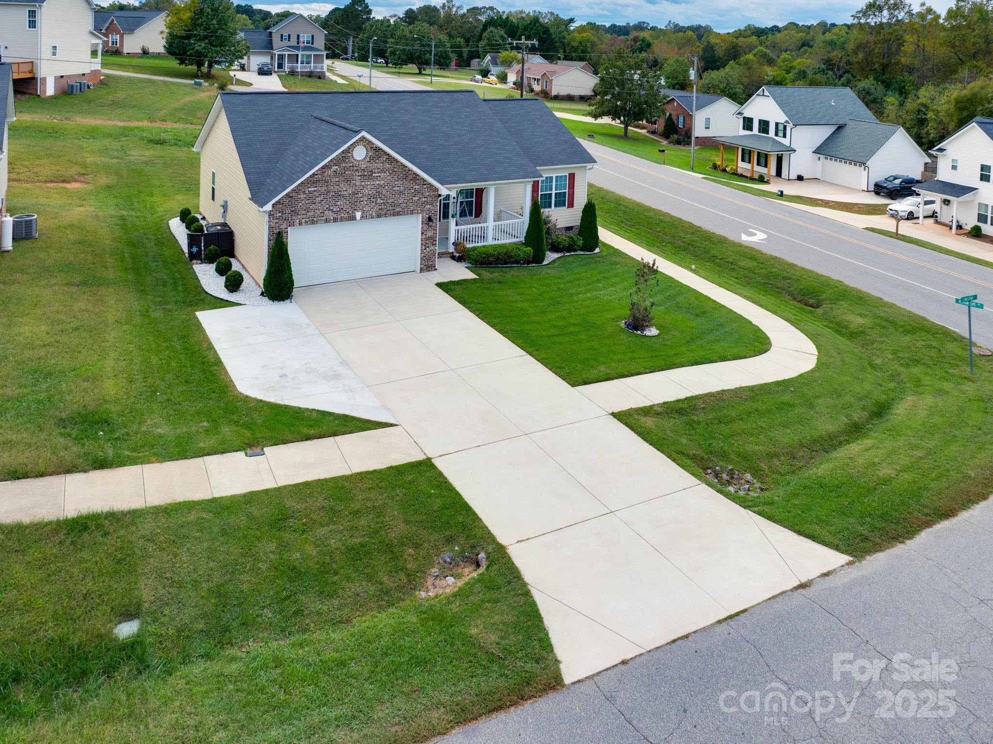 1369 Landsdowne Drive Conover, NC 28613 - Photo 2 of 30