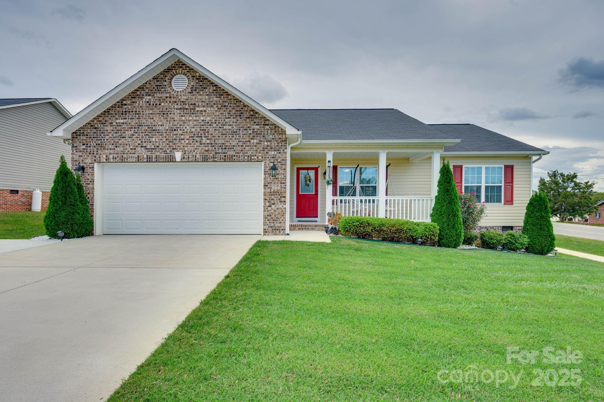 1369 Landsdowne Drive Conover, NC 28613 - Photo 25 of 30
