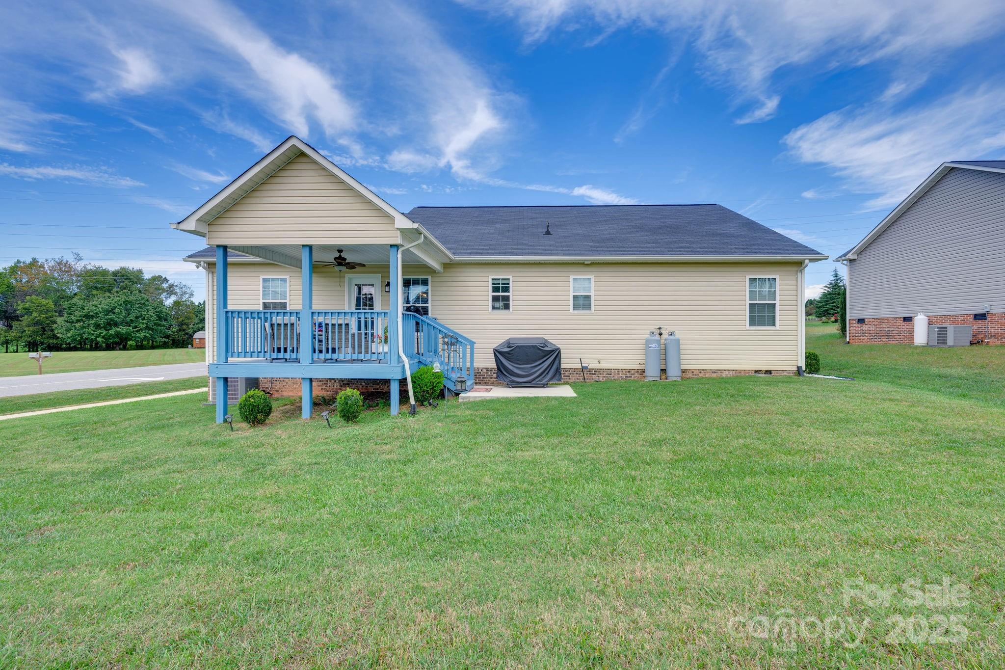 1369 Landsdowne Drive Conover, NC 28613 - Photo 26 of 30
