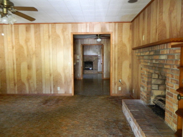 426 Huckabee Road Gray, GA 31032 - Photo 11 of 40 a view of a bathroom with shower and a sink