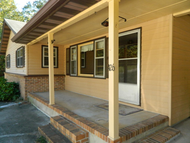 426 Huckabee Road Gray, GA 31032 - Photo 7 of 40 a view of entrance gate of building