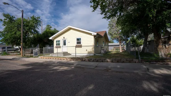 $229,900 | 1126 North Lincoln Street, Casper, WY 82601