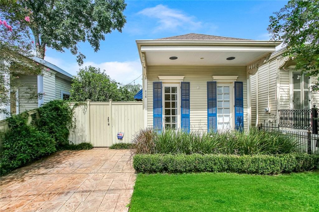 424 Calhoun Street New Orleans, LA 70118 - Photo 2 of 26