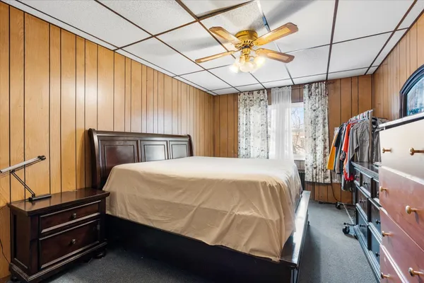 $709,999 | 712 East 40th Street | Farragut