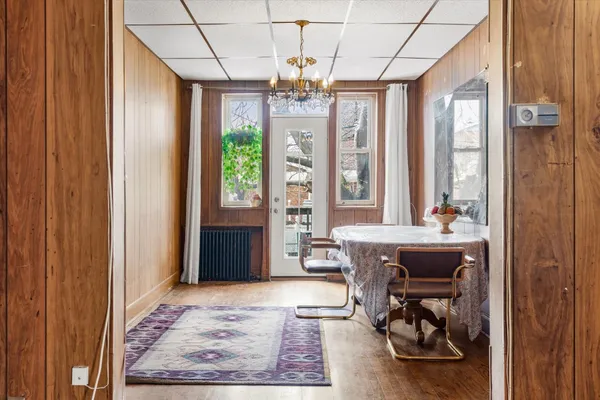 $709,999 | 712 East 40th Street | Farragut