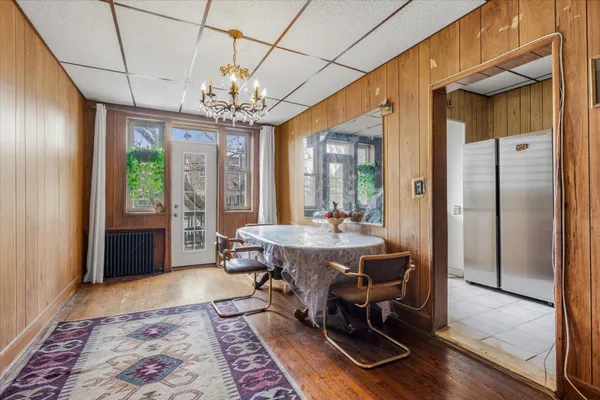 $709,999 | 712 East 40th Street | Farragut