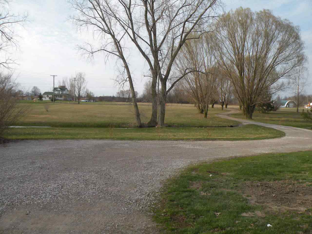 9211 Meisner Road Casco, MI 48064 - Photo 3 of 48 31377065-2.JPG