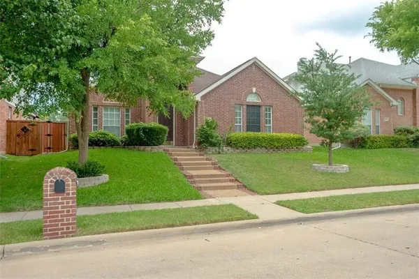 $2,399 | 2020 Westbury Lane, Allen, TX 75013