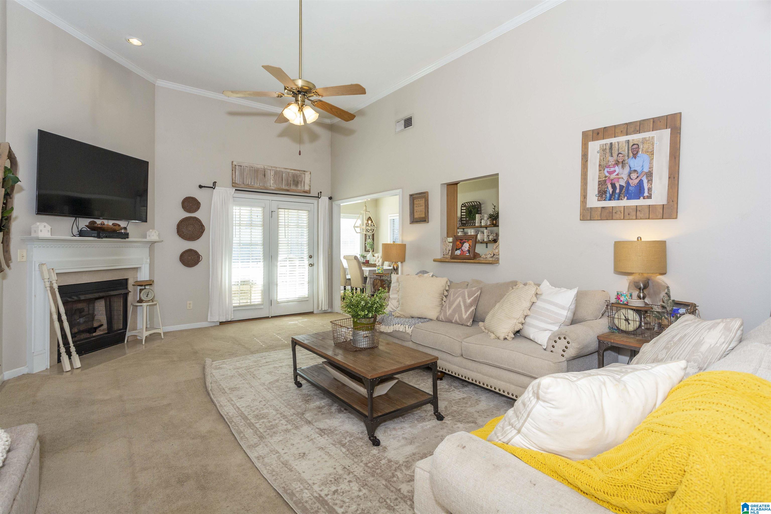 206 Heather Ridge Circle Pelham, AL 35124 - Photo 10 of 34