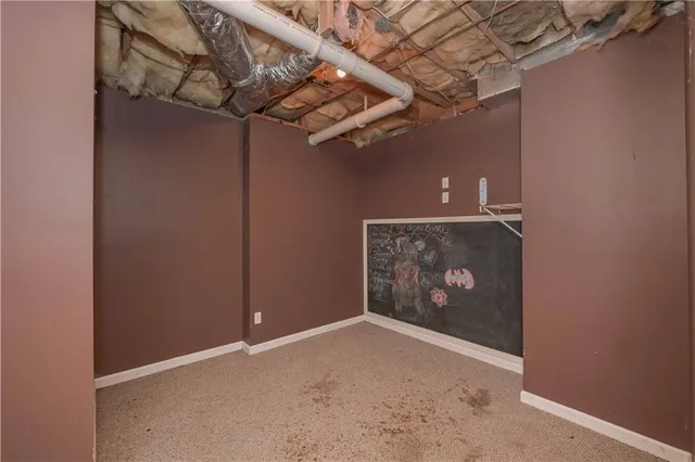 a view of a livingroom with a hallway