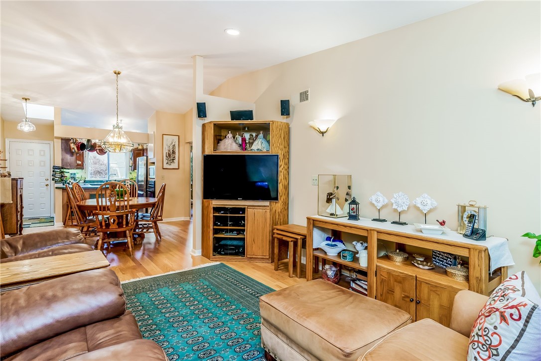 125 Smith Avenue, Unit 4C Smithfield, RI 02828 - Photo 12 of 31