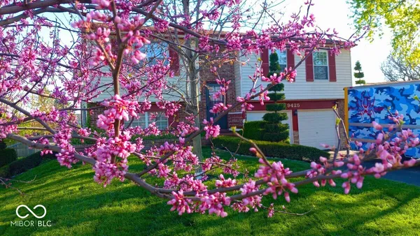 $319,000 | 9425 Pepperidge Drive, Indianapolis, IN 46235