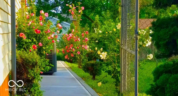 $319,000 | 9425 Pepperidge Drive, Indianapolis, IN 46235