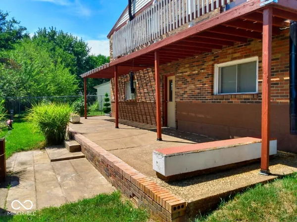 $319,000 | 9425 Pepperidge Drive, Indianapolis, IN 46235